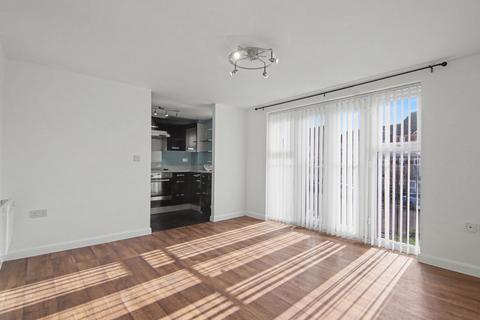2 bedroom flat for sale, Coopers Meadow, Keresley End, CV7