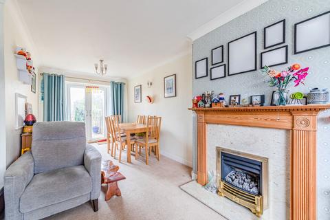 4 bedroom semi-detached house for sale, Fullerton Way, Surrey KT14