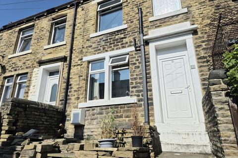 2 bedroom house to rent, Empsall Row, BRIGHOUSE