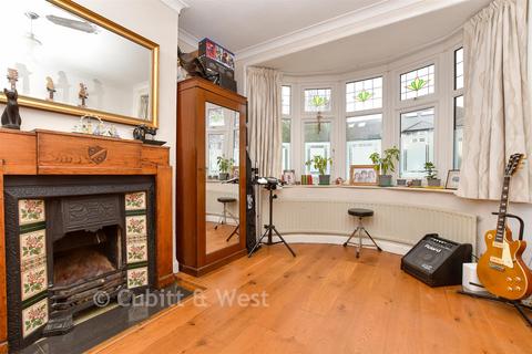 undefined, Aldermoor Road, London