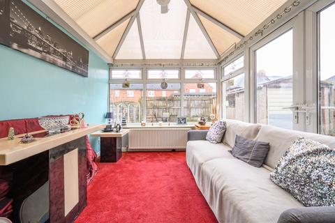 undefined, Walton Drive, Bradford, BD11