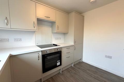 1 bedroom apartment for sale, Holmecroft Chase, Westhoughton, Bolton