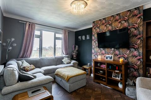 2 bedroom flat for sale, George Drive, Loanhead, EH20