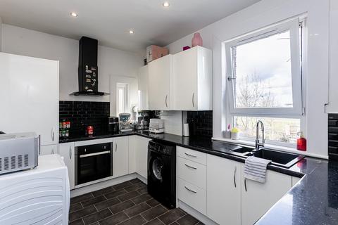 2 bedroom flat for sale, George Drive, Loanhead, EH20
