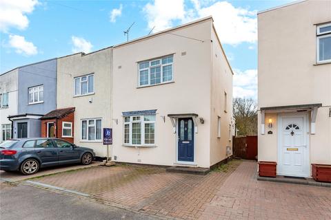 Frimley Avenue, Hornchurch, RM11