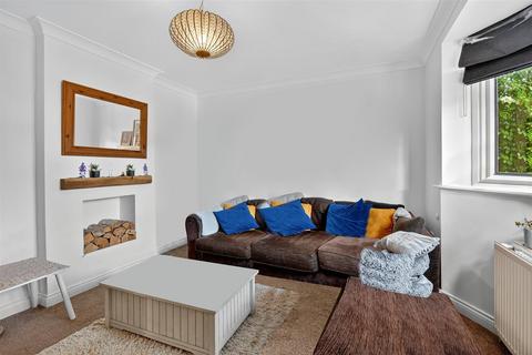 3 bedroom semi-detached house for sale, Kingsway West, York