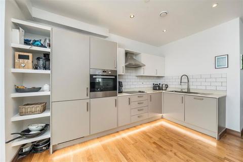 1 bedroom flat for sale, Telcon Way, London SE10