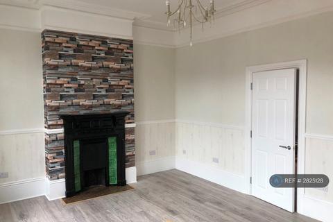 1 bedroom flat to rent, High Street, Kent, BR1