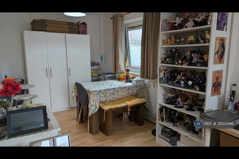 2 bedroom flat to rent, Canary Wharf, London, E14