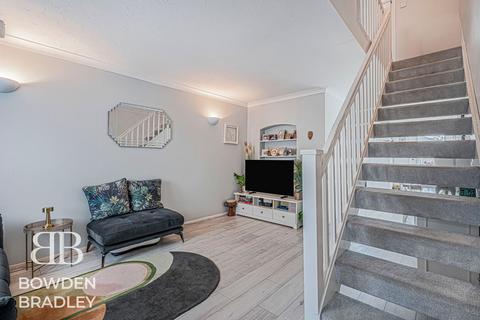 2 bedroom terraced house for sale, Bernards Close, Hainault, IG6