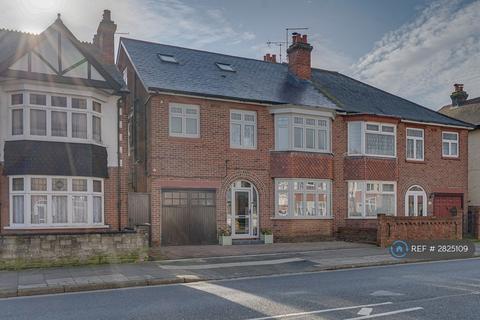 undefined, Northern Parade, Portsmouth, PO2