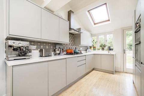 undefined, Charlton Lane, Charlton, London, SE7