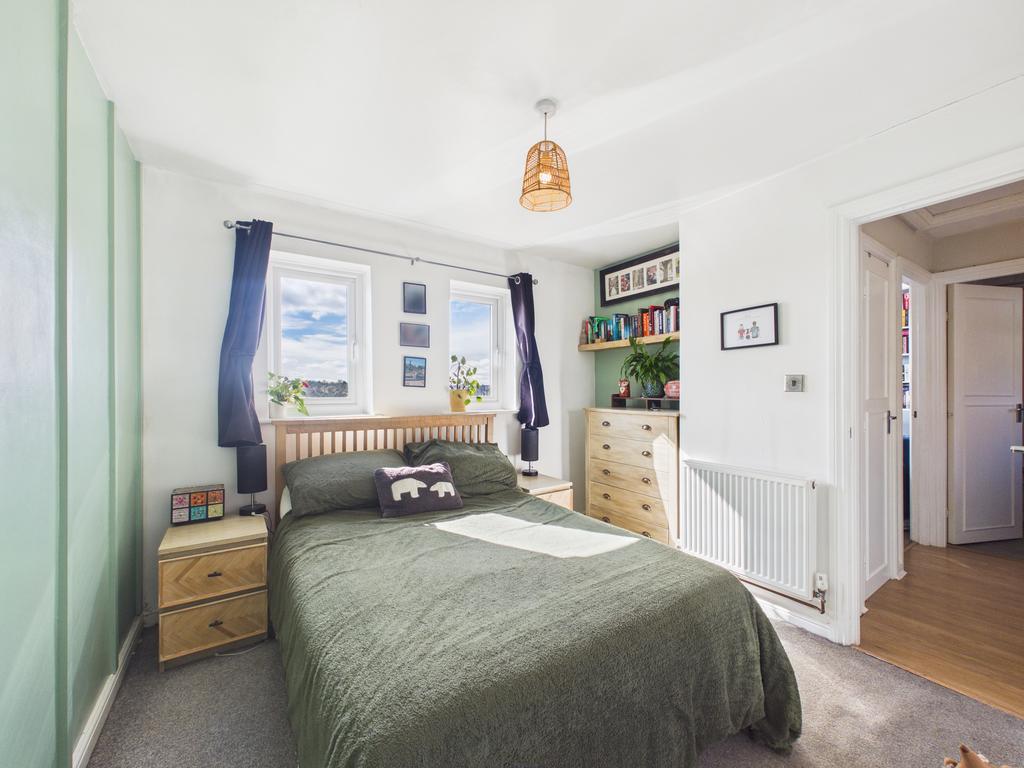 Cam02536 g0 pr0069 still003