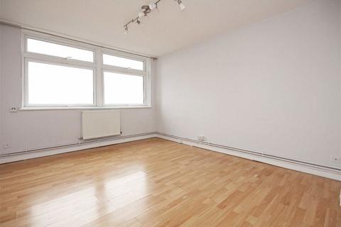 1 bedroom flat to rent, Shepherds Bush Green, London W12