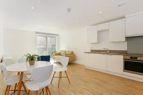 1 bedroom apartment to rent, Salford Quays Salford M50