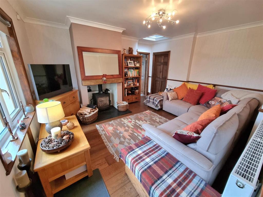 Sitting room.jpg