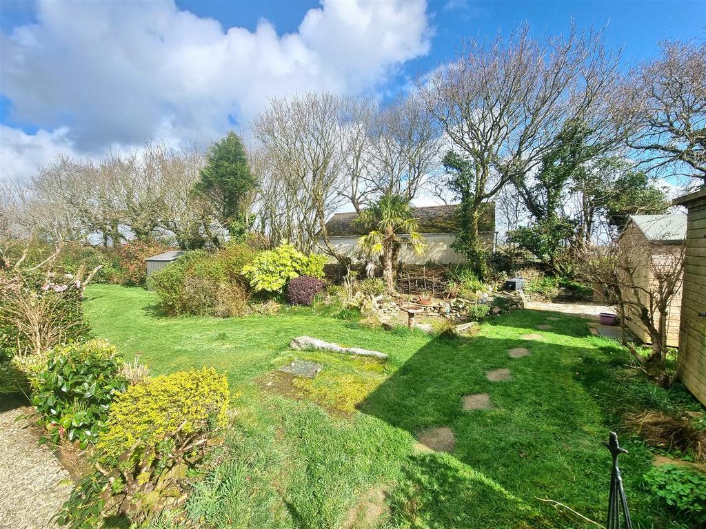 Garden 1.jpg