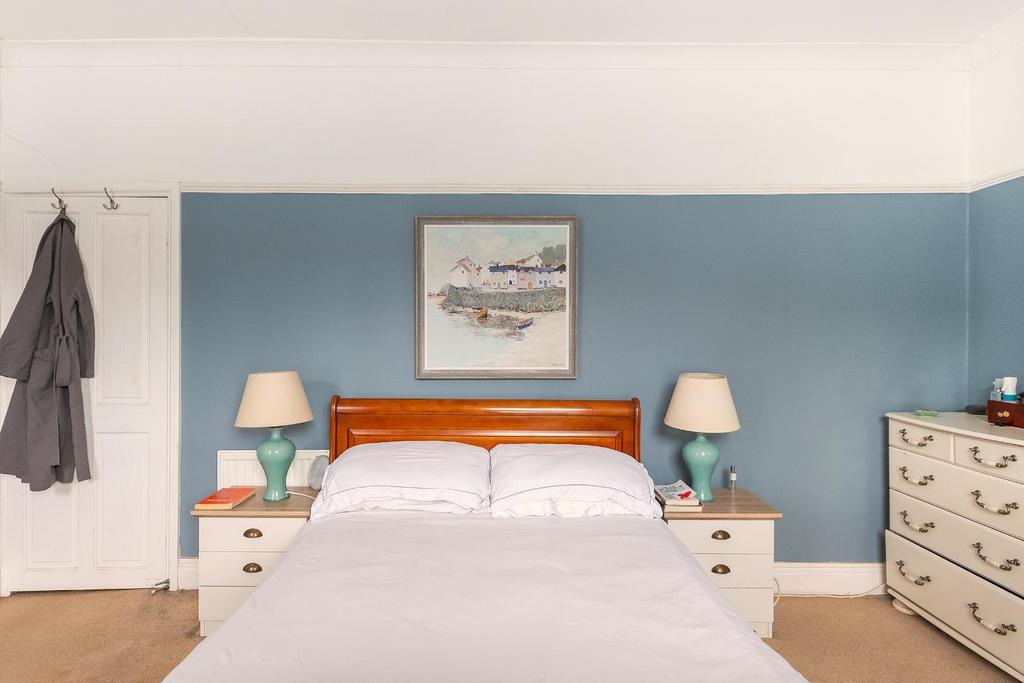 1 O9 RSG - Bedroom A.jpg