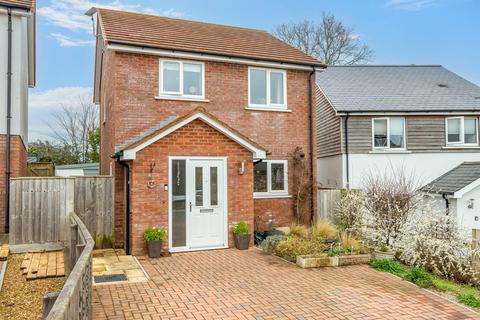 2 bedroom detached house for sale, Saxon Meadow, Colyton.Devon