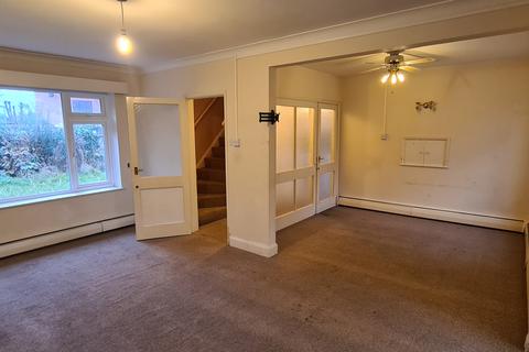 undefined, Midland Road, WELLINGBOROUGH