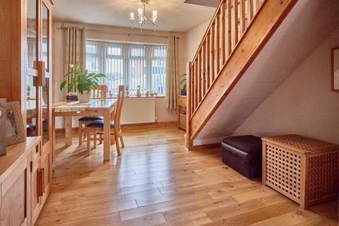 2 bedroom semi-detached bungalow for sale, Twycross Road, Burbage, Hinckley