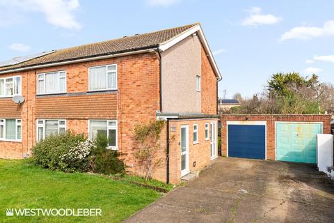 2 bedroom maisonette for sale - Cozens Road, Ware SG12