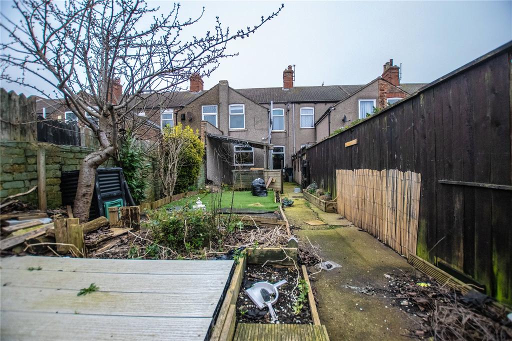 Rear Garden (2)
