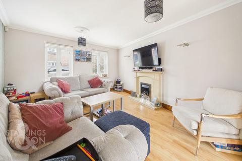 undefined, Garnett Drive, Easton, Norwich