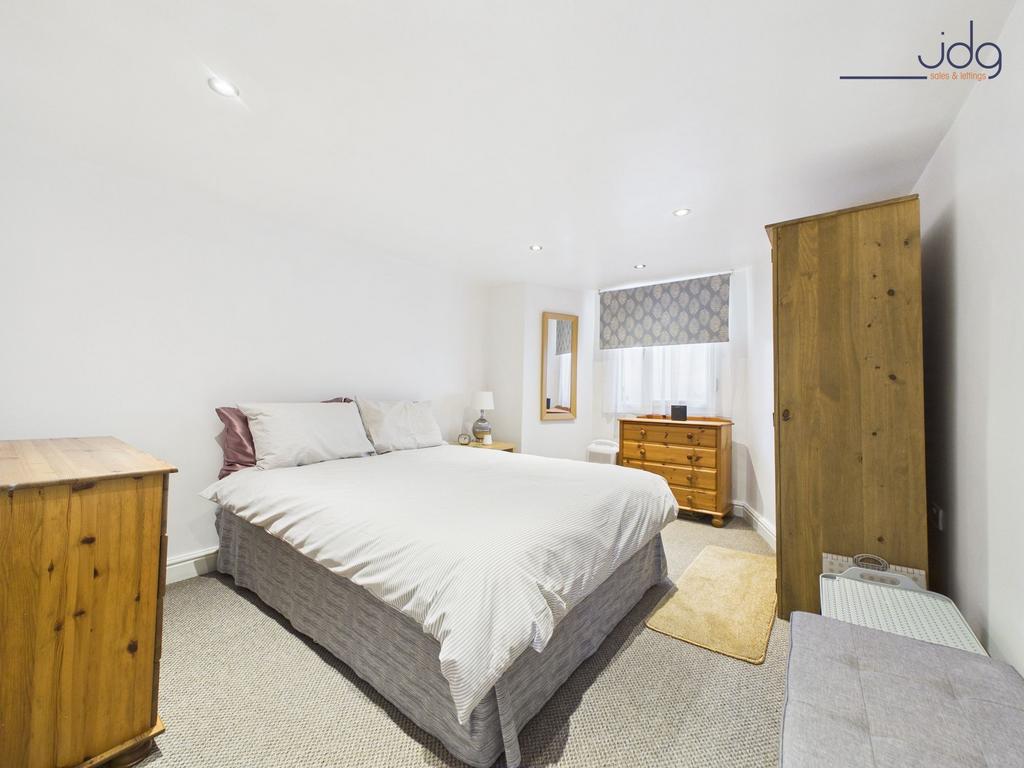 Self Contained Flat - Bedroom