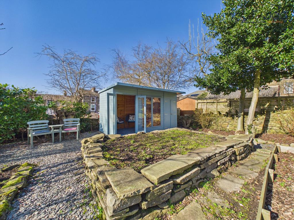 Summer House with vegetable patches