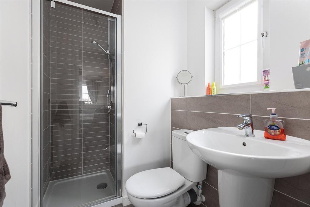 Bedroom 2 Ensuite