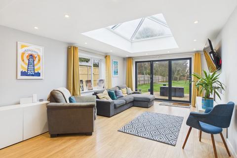 4 bedroom detached house for sale, West Haddon Road, Guilsborough, NN6 8QL