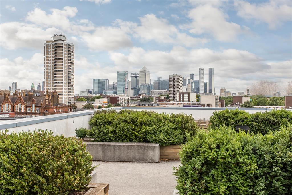 Communal Roof Terrace