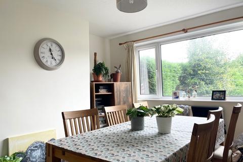 undefined, Dunsmore Drive, Huddersfield, HD3