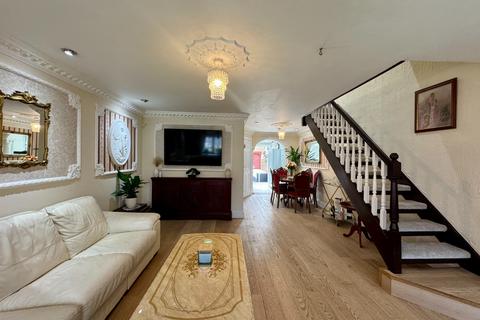 3 bedroom terraced house for sale, Merganser Gardens, West Thamesmead, London, SE28 0DH