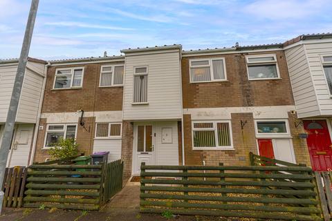 Fields Road, Oakfield, NP44