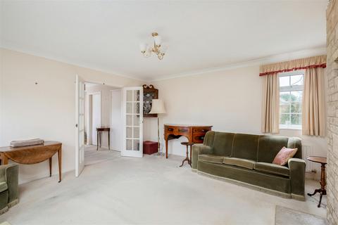undefined, St. Leonards Court, Chipping Norton OX7