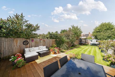4 bedroom terraced house for sale, Charminster Avenue, Wimbledon, London, SW19