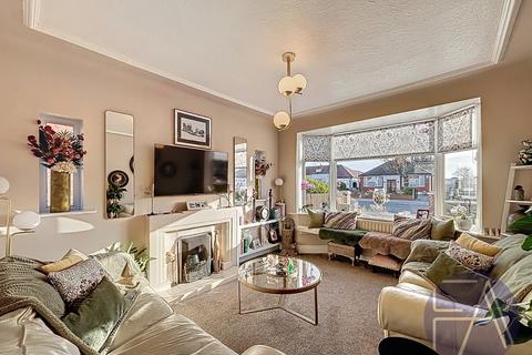 2 bedroom detached bungalow for sale, Fairhaven Road, Southport PR9