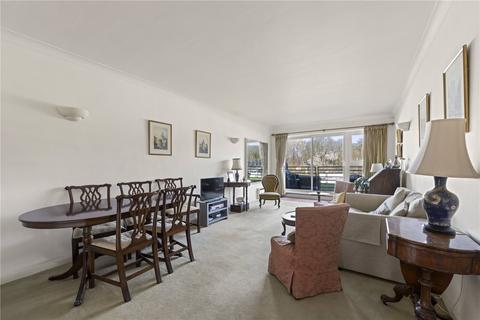 undefined, Ferry Road, Teddington, TW11