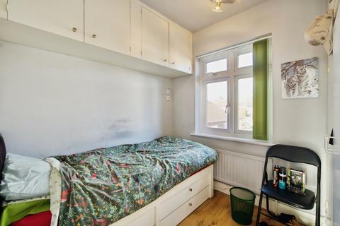 3 bedroom house for sale, The Vineries, Enfield, EN1