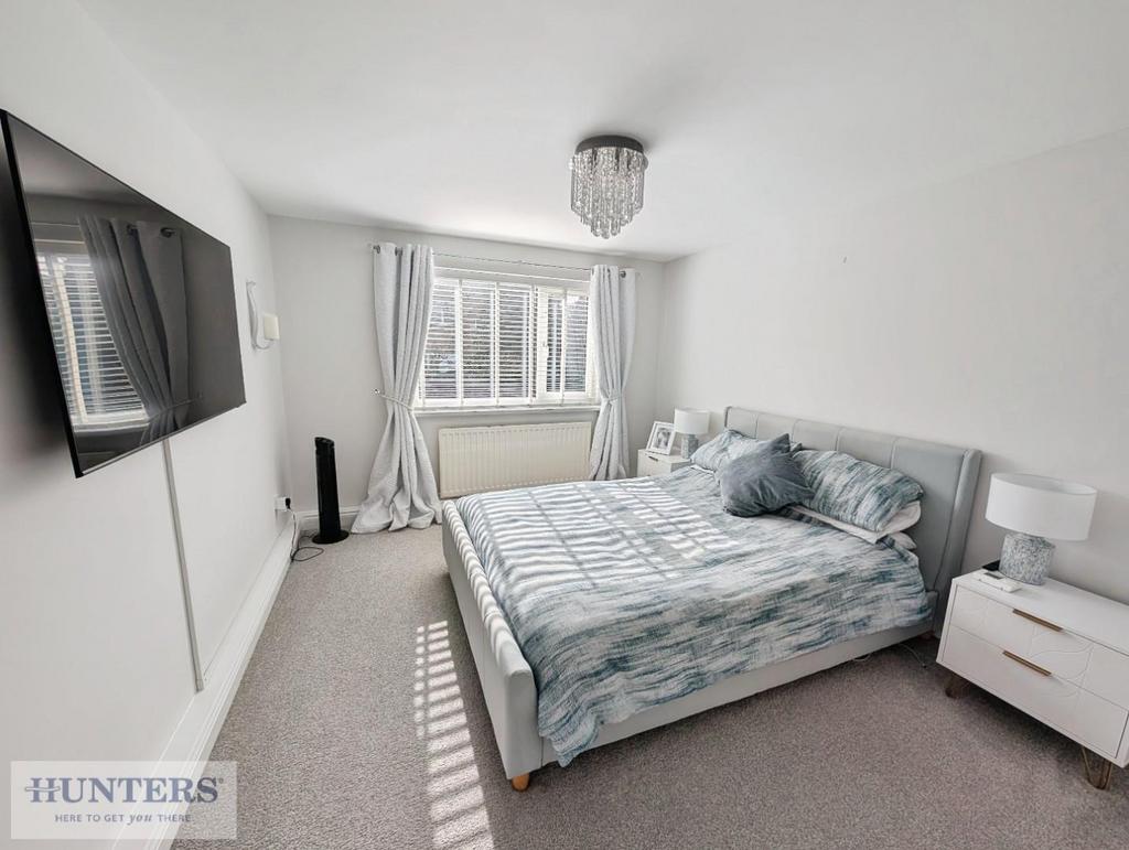 Second bedroom