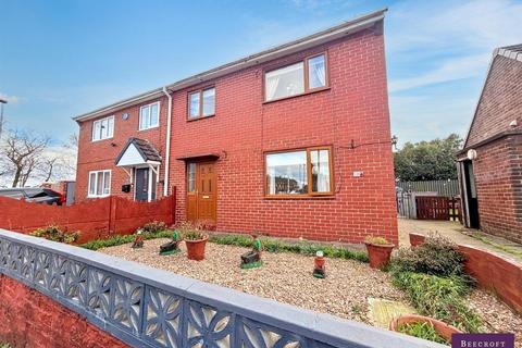 3 bedroom semi-detached house for sale - Woodhead Drive, Blacker Hill, Barnsley