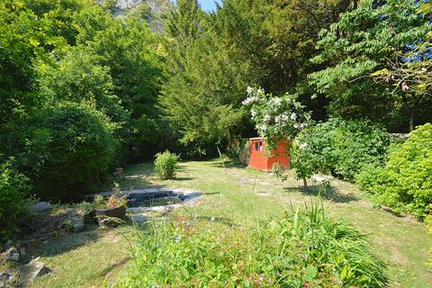 undefined, LARGE GARDENS * ST LAWRENCE
