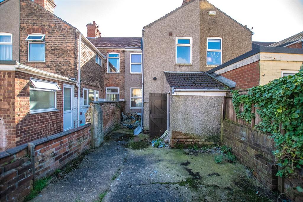 Rear Garden (2)