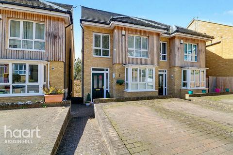 undefined, Sunningvale Close, Biggin Hill
