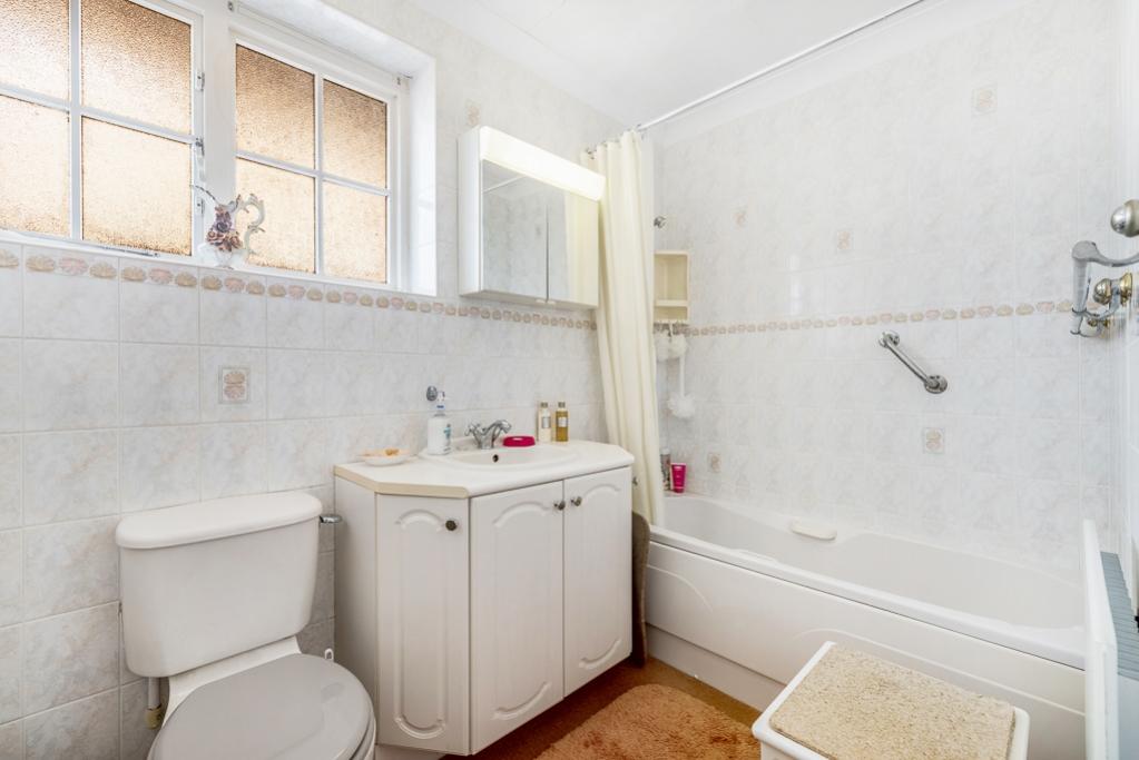 6 Rowan Way (Boston)-18
