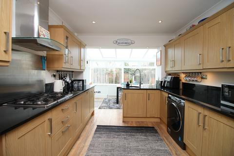 3 bedroom detached house for sale, Broadway,  Fleetwood, FY7