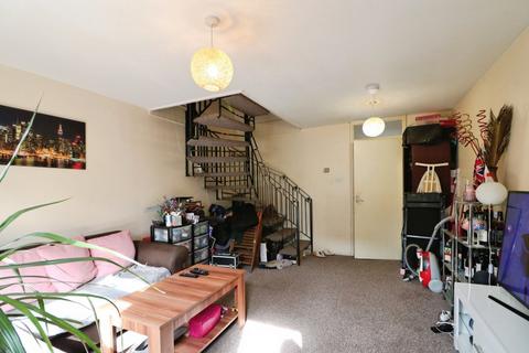 undefined, Giralda Close, London E16