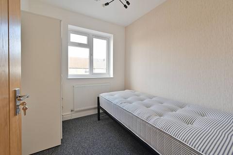 undefined, Whippendell Road, WD18, Watford, WD18